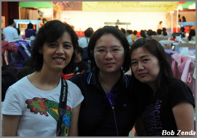 Happy exhibitors